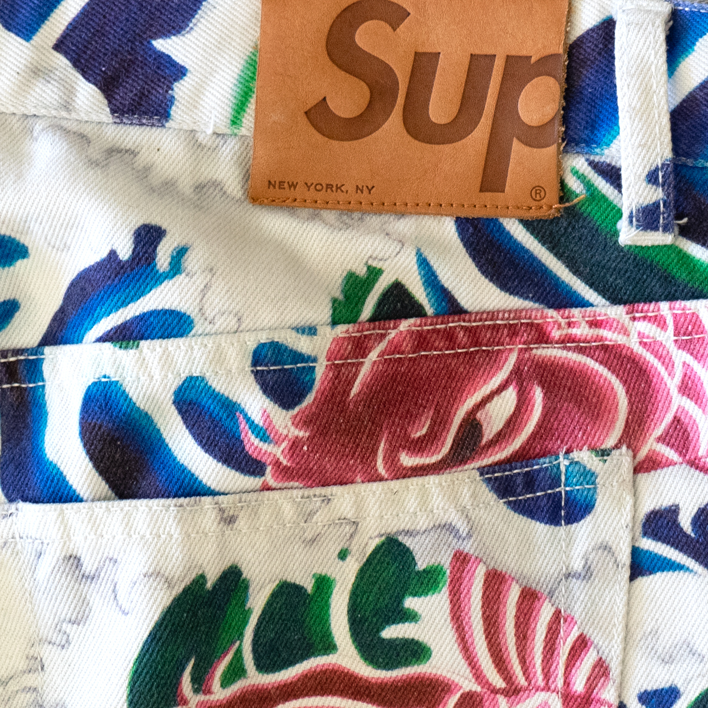 Supreme Waves Jean